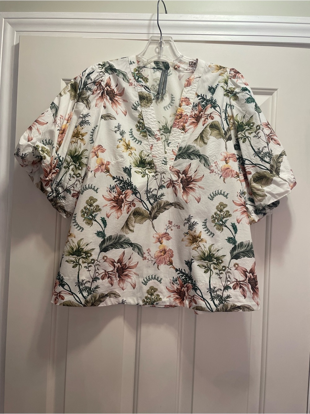 Anthropologie White Botanical Print Puff Sleeve Blouse Medium